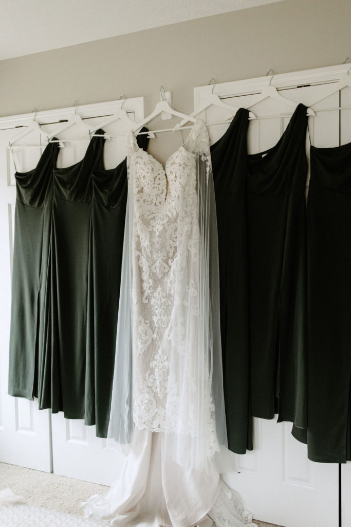 Bride and green bridesmaids dresses