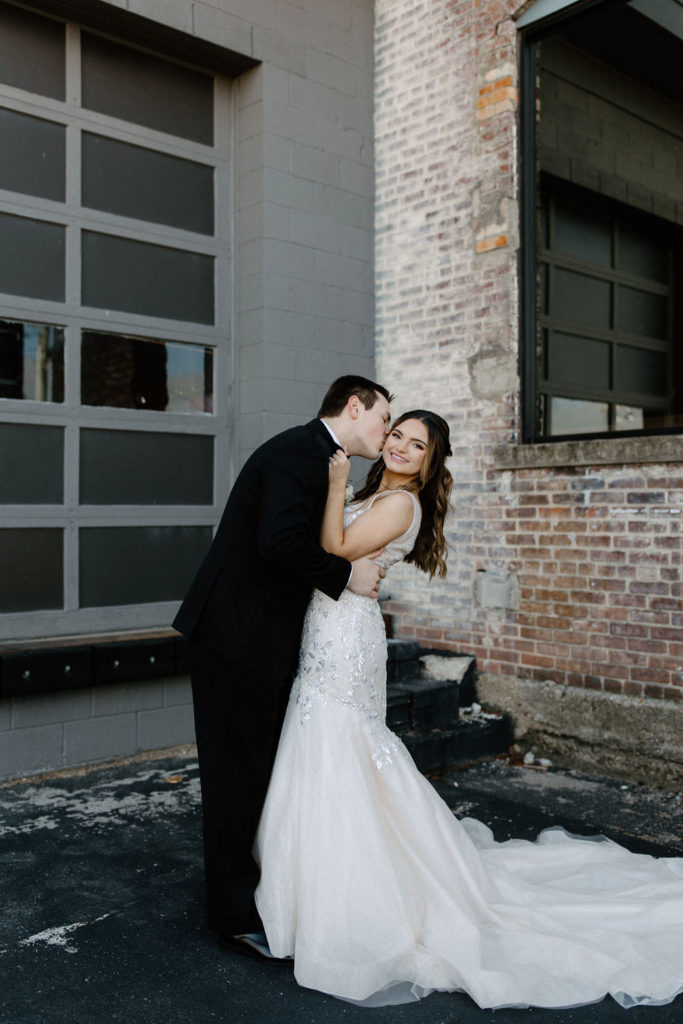 Bride and groom portraits by Indianapolis based wedding photographer Brianna Dutcher