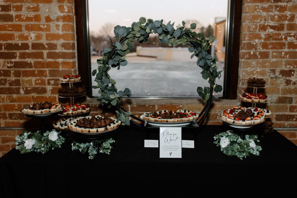 Desert table