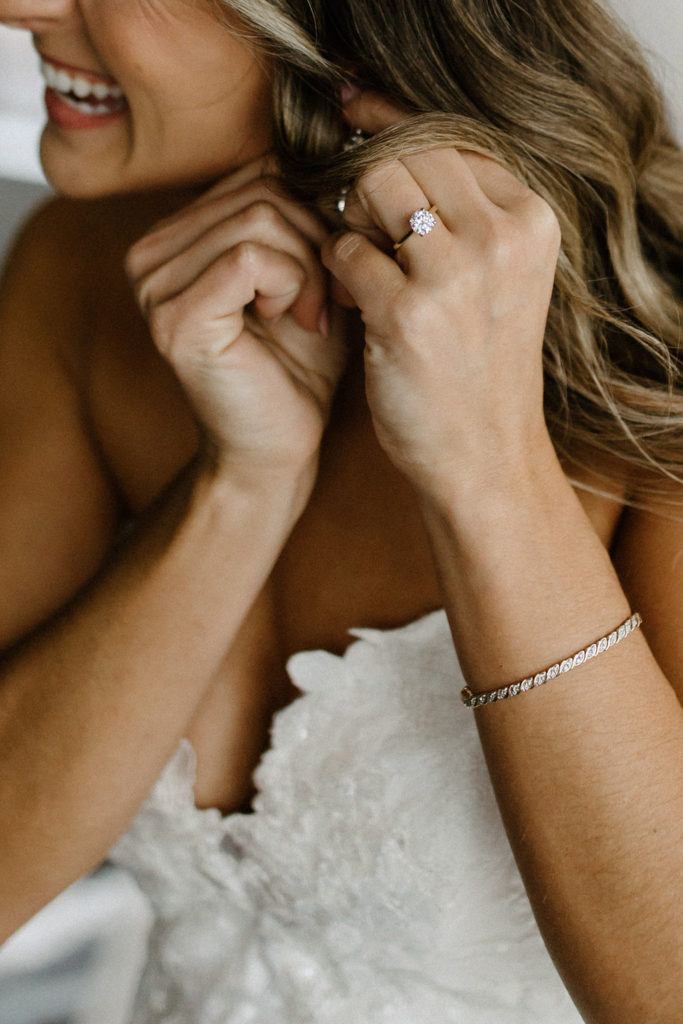 Bride getting ready for wedding in Indiana